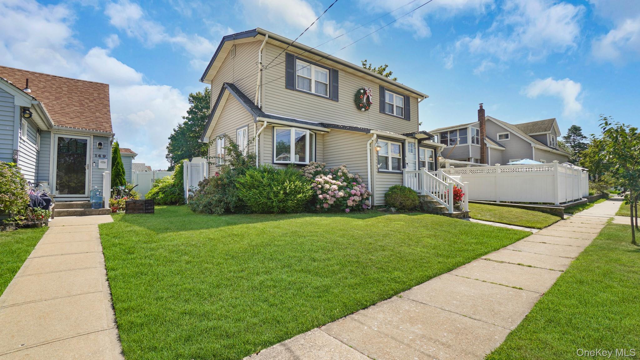 153 Westend Property Photo 1