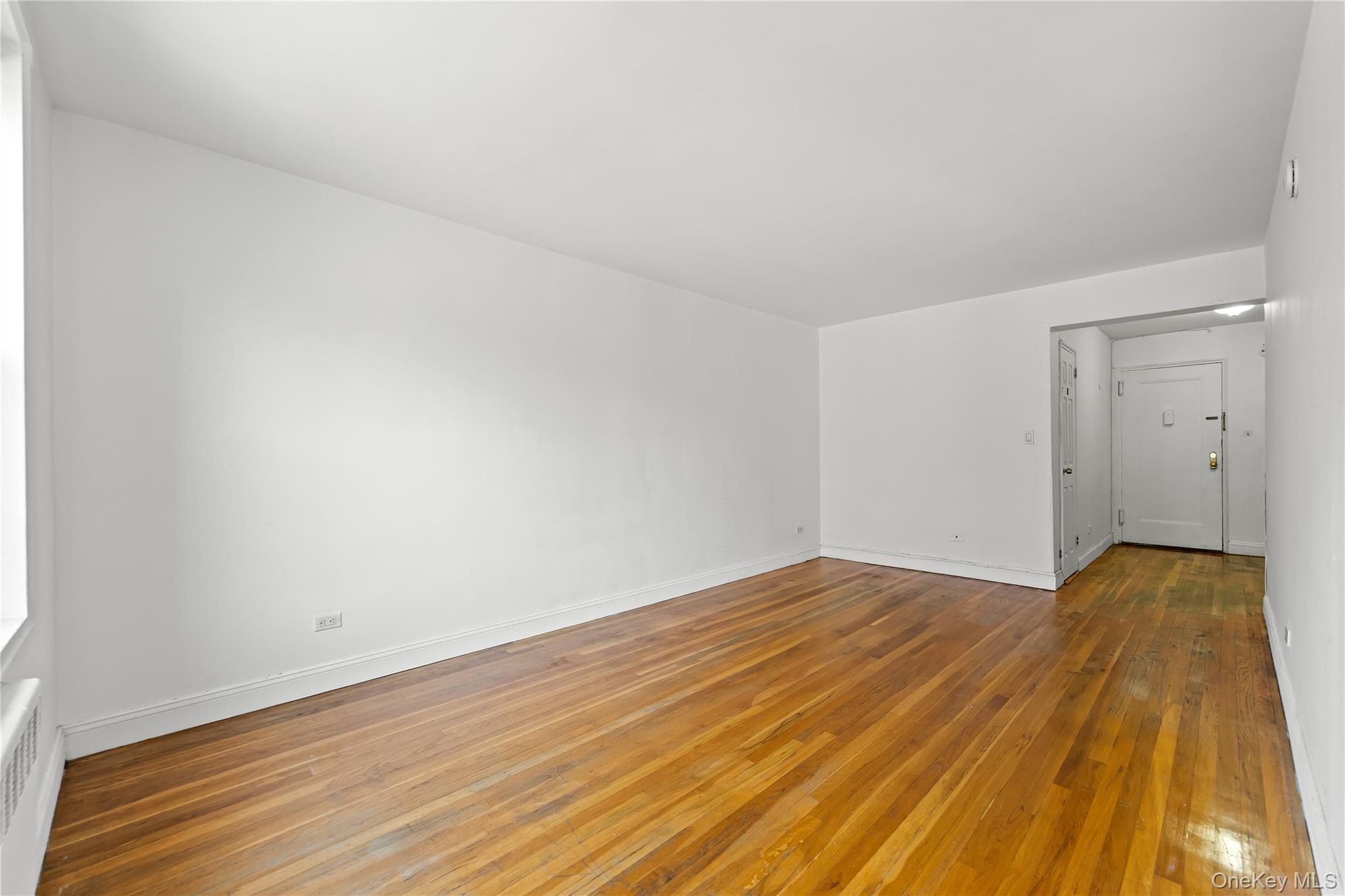 15020 71st Avenue 4k Property Photo 2