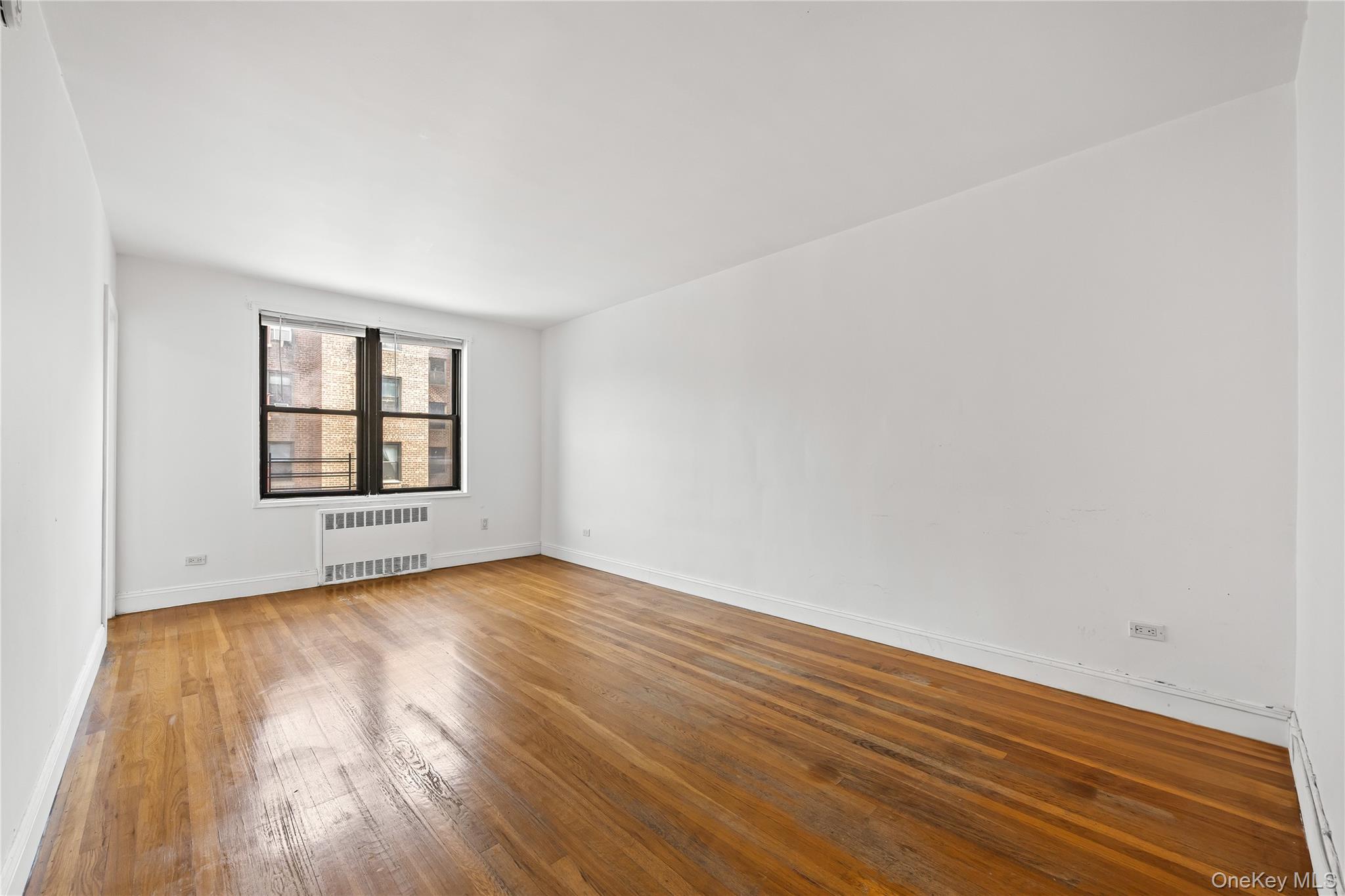 15020 71st Avenue 4k Property Photo 3