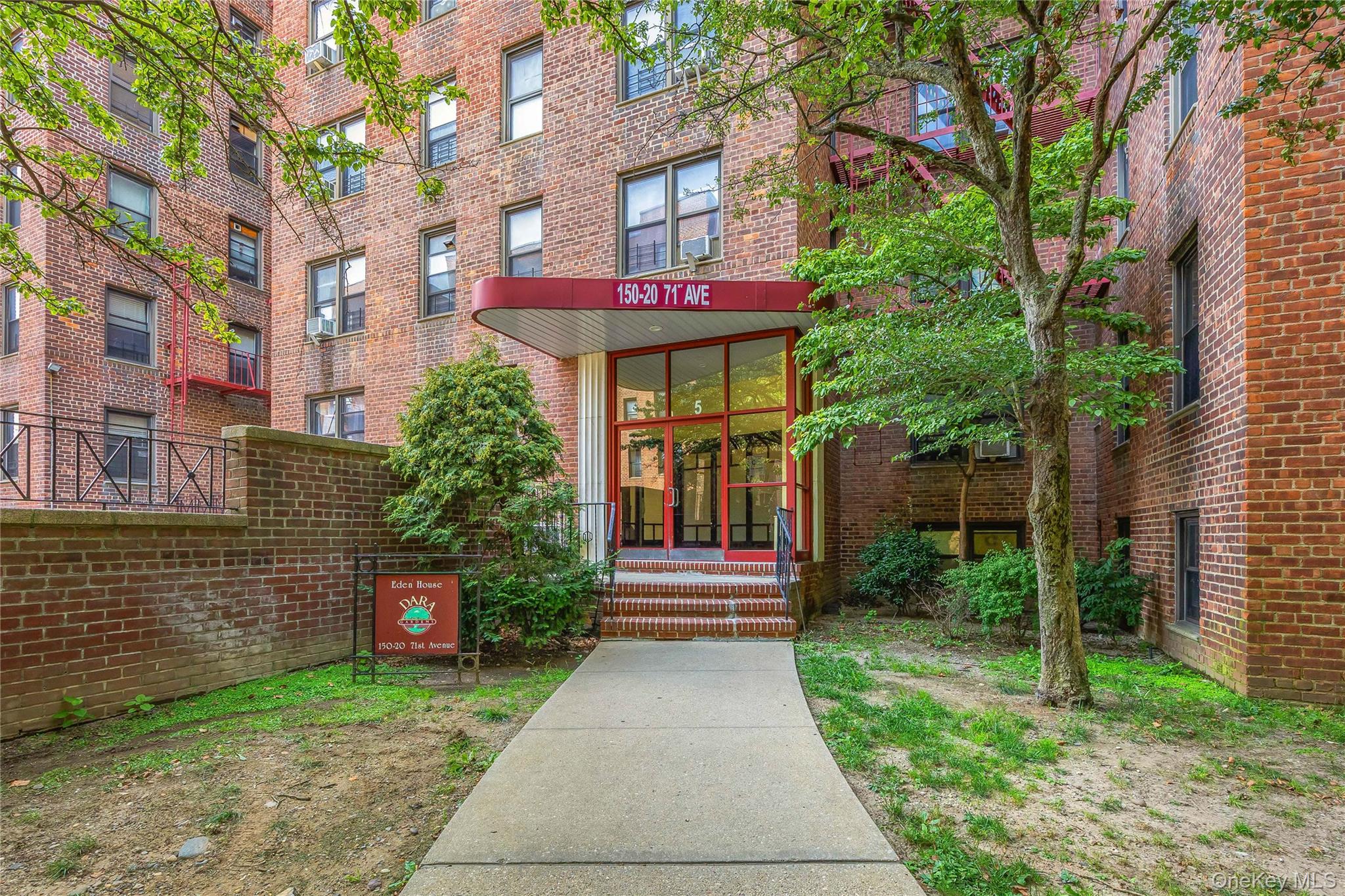 15020 71st Avenue 4k Property Photo 7