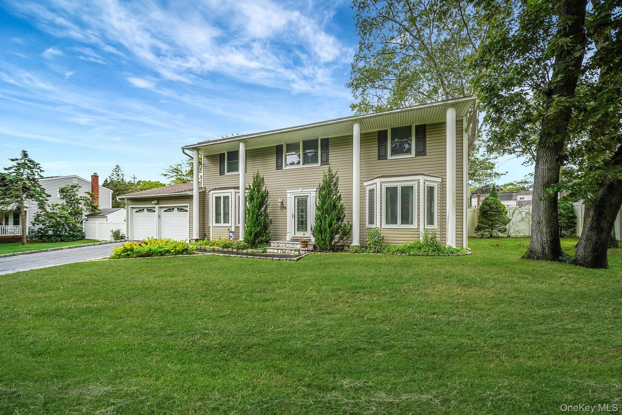 24 Oakdale Avenue Property Photo 1