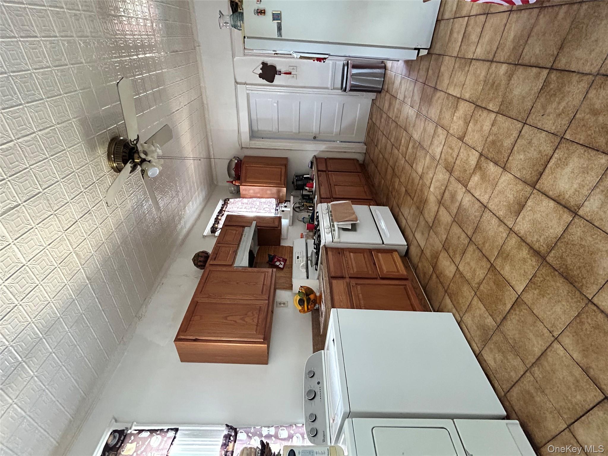 82 Burhans Avenue Property Photo 11