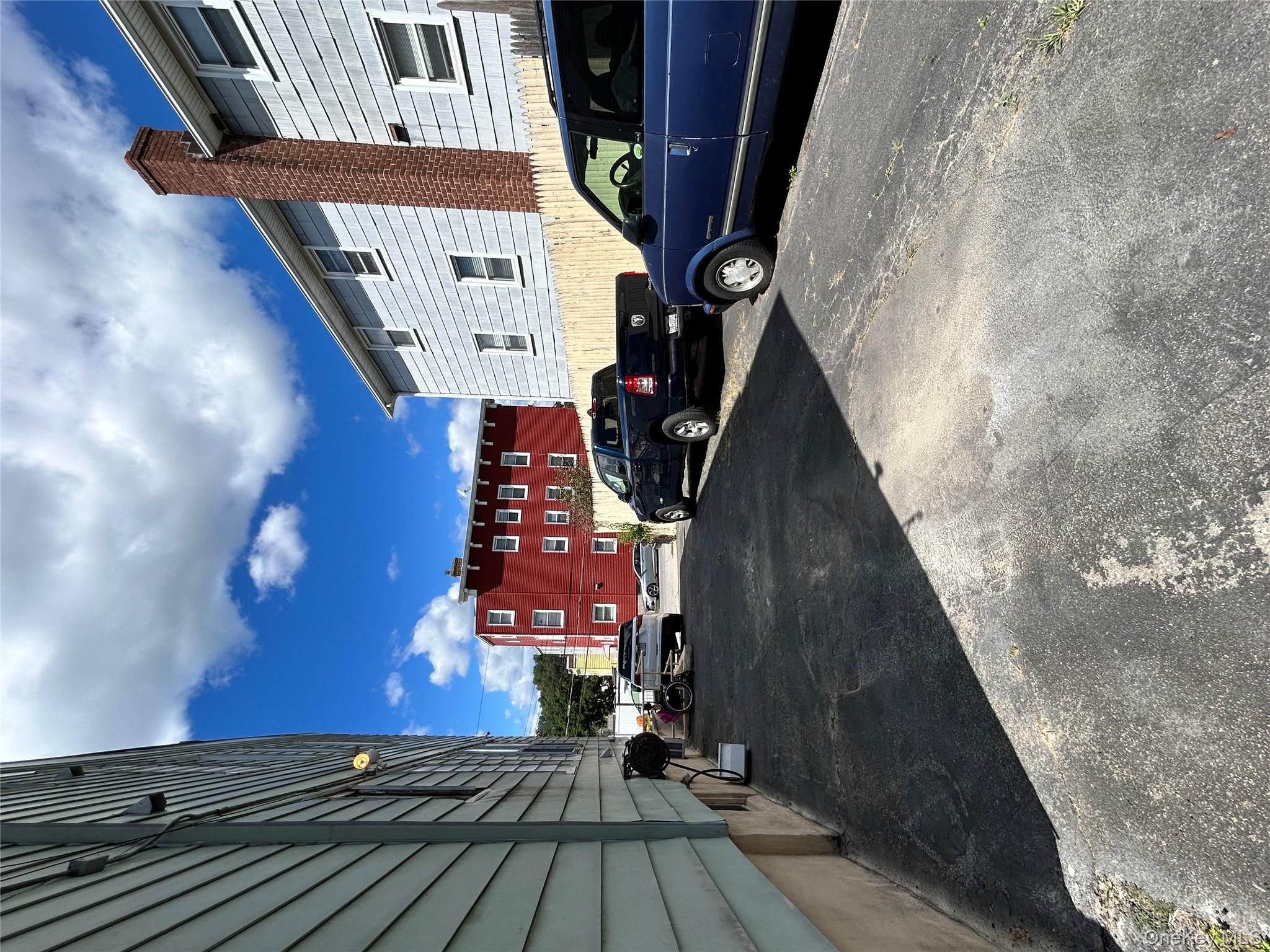 82 Burhans Avenue Property Photo 18