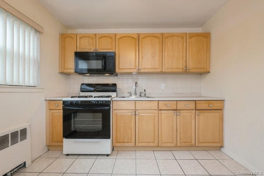73-21 220th Street 139b2 Property Photo 29