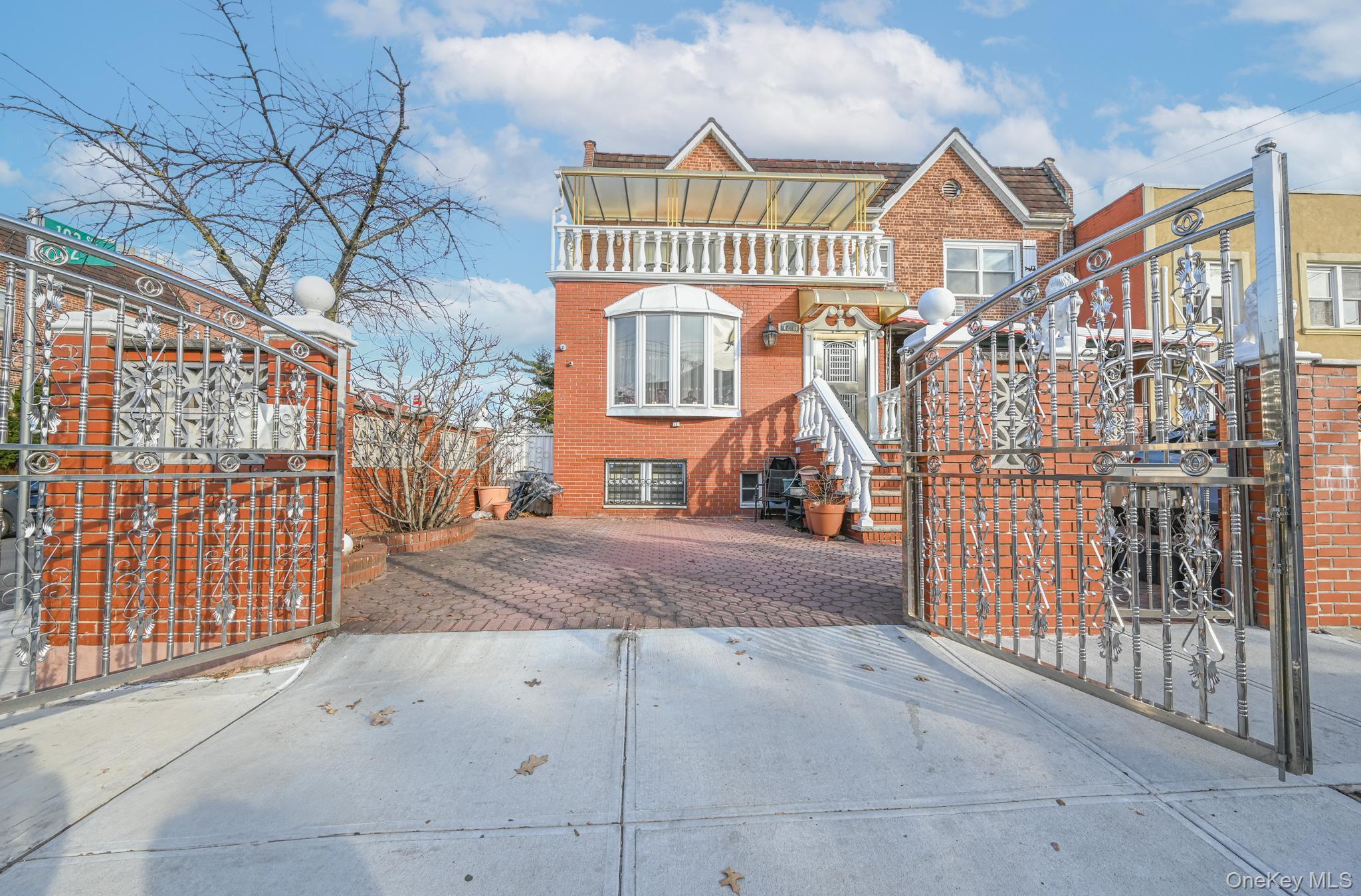 10201 62nd Road Property Photo 2