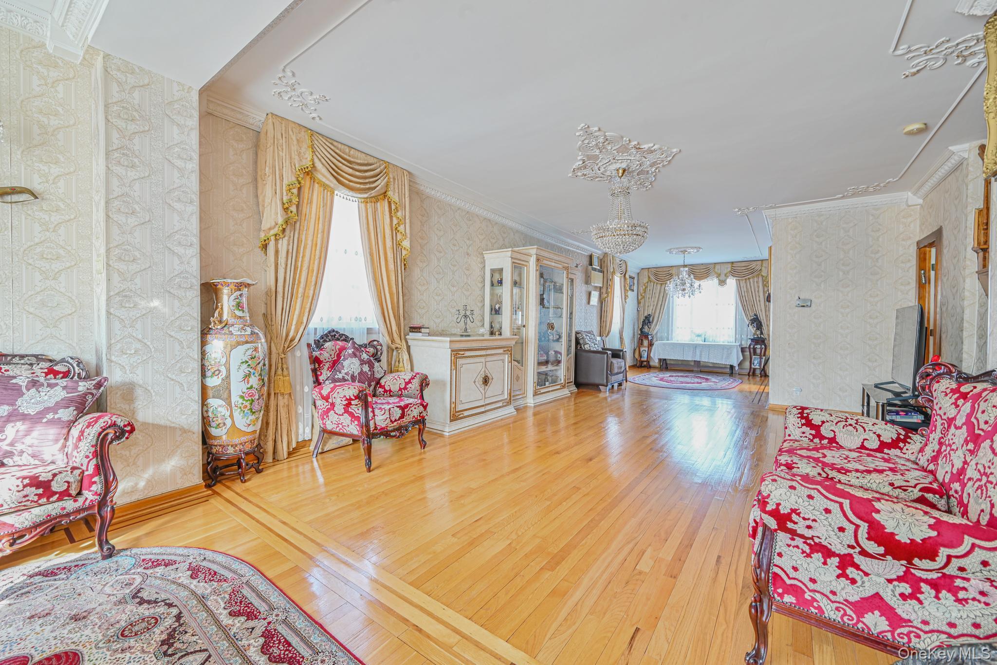 10201 62nd Road Property Photo 4