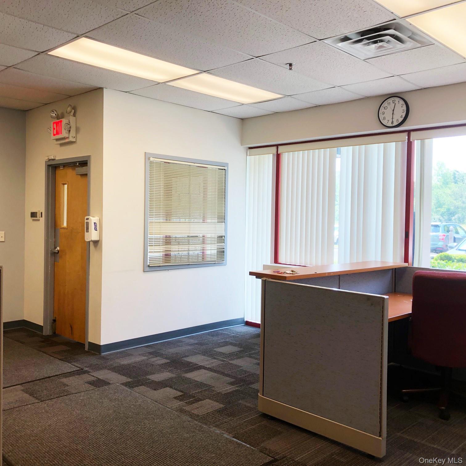 900 Corporate Boulevard Rte17k Property Photo 20