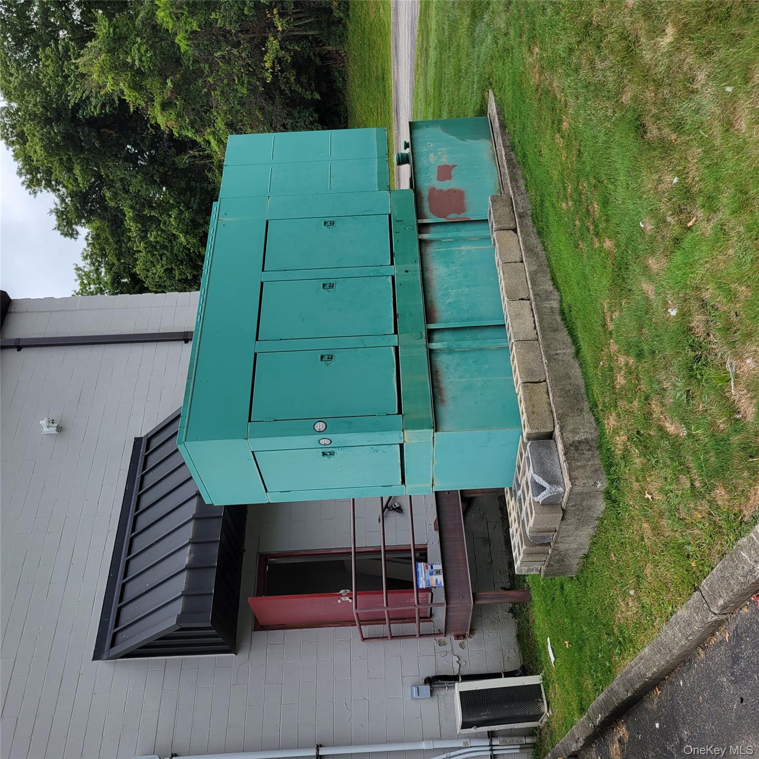 900 Corporate Boulevard Rte17k Property Photo 23