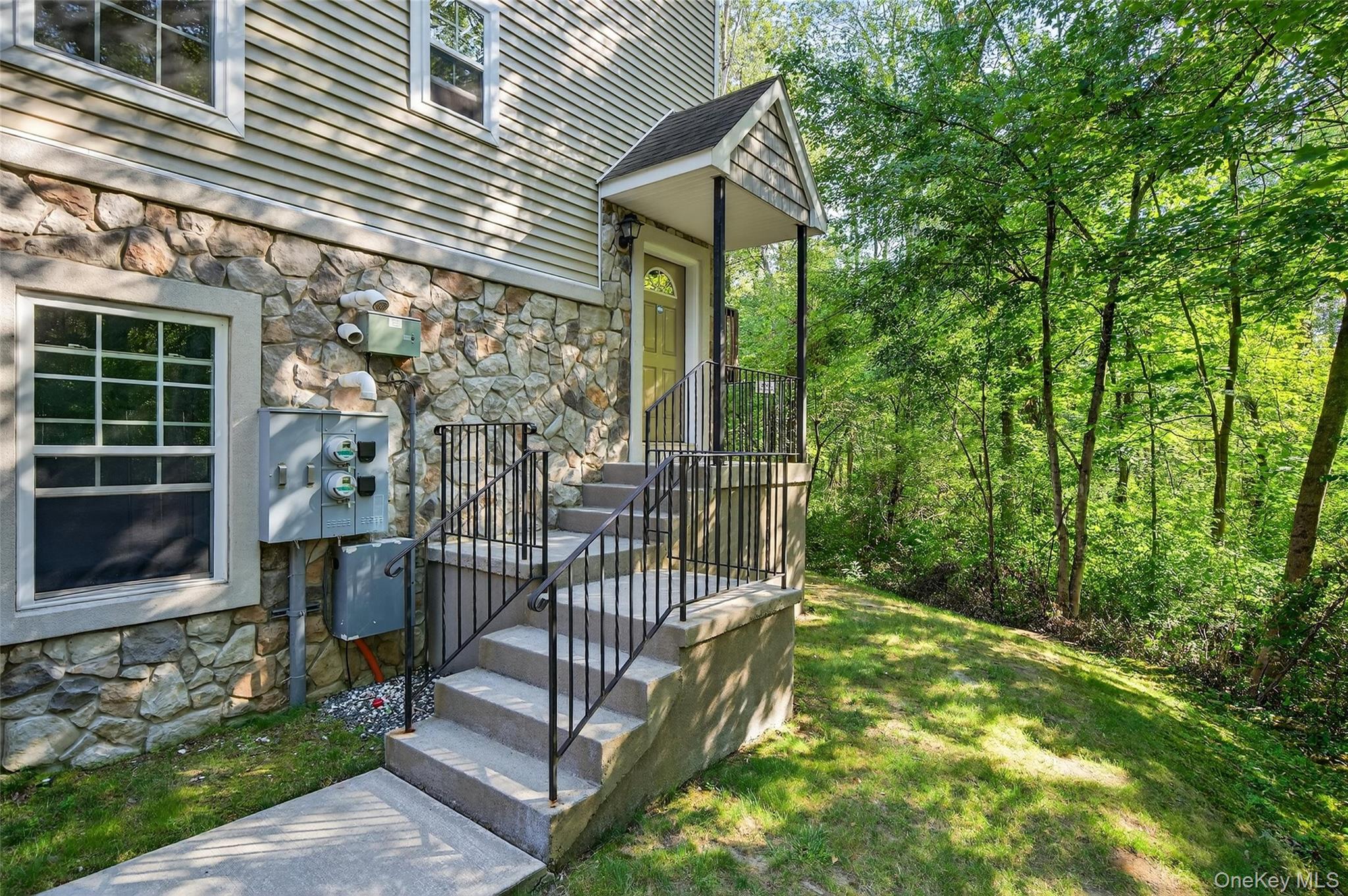 26 Seeley Bull Street Property Photo 4