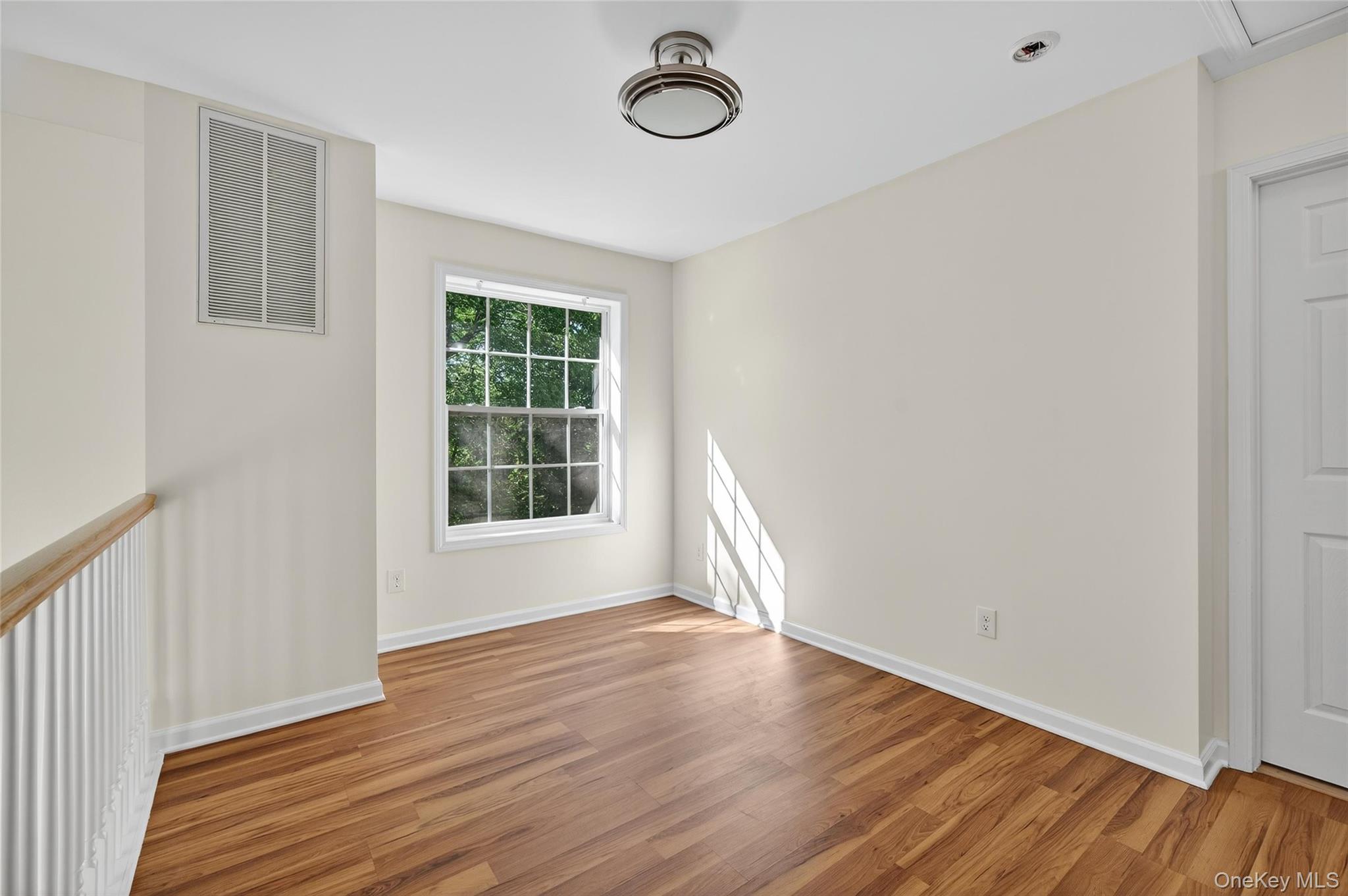 26 Seeley Bull Street Property Photo 23