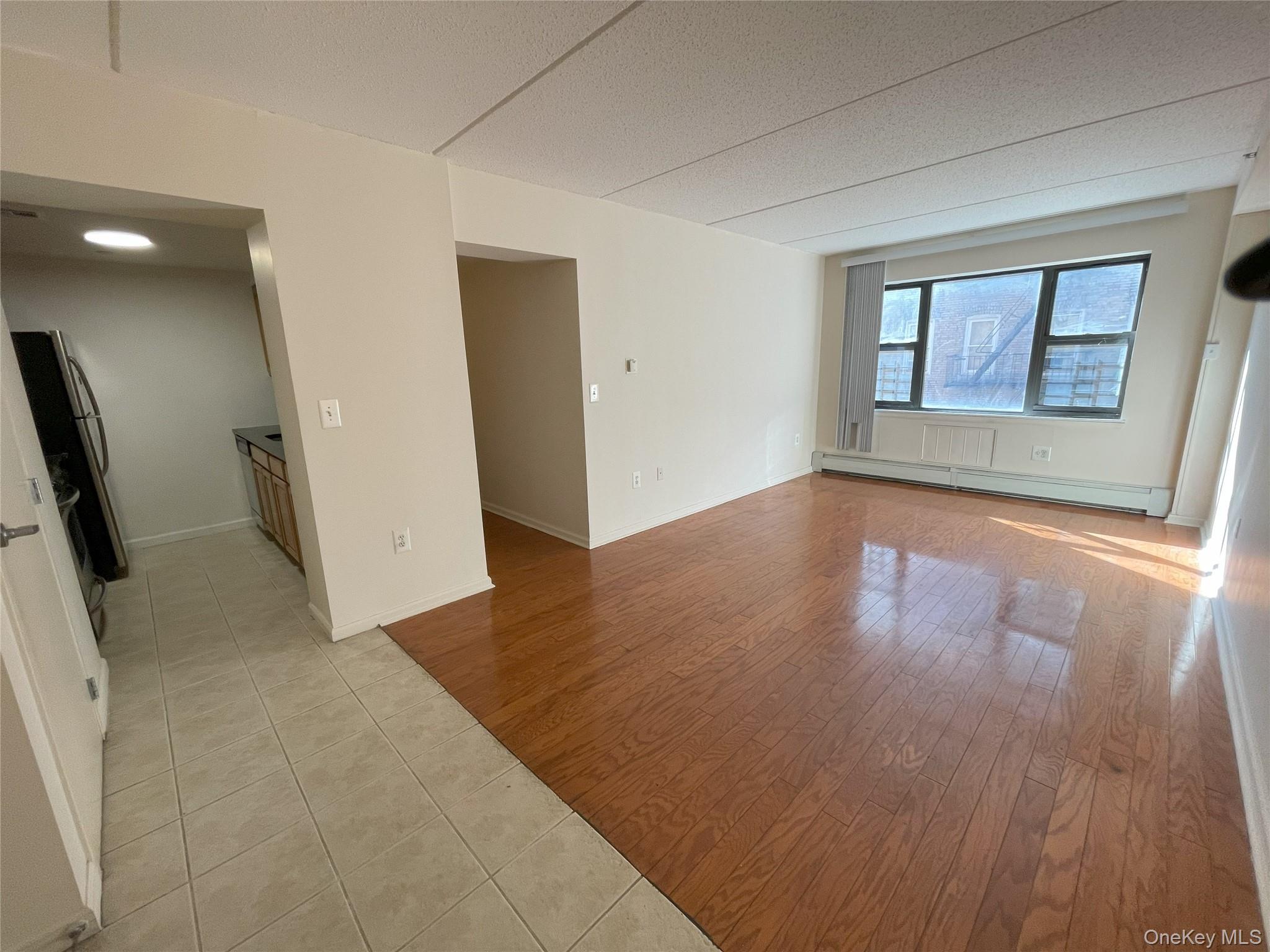 1259 Grant Avenue 8a Property Photo 2