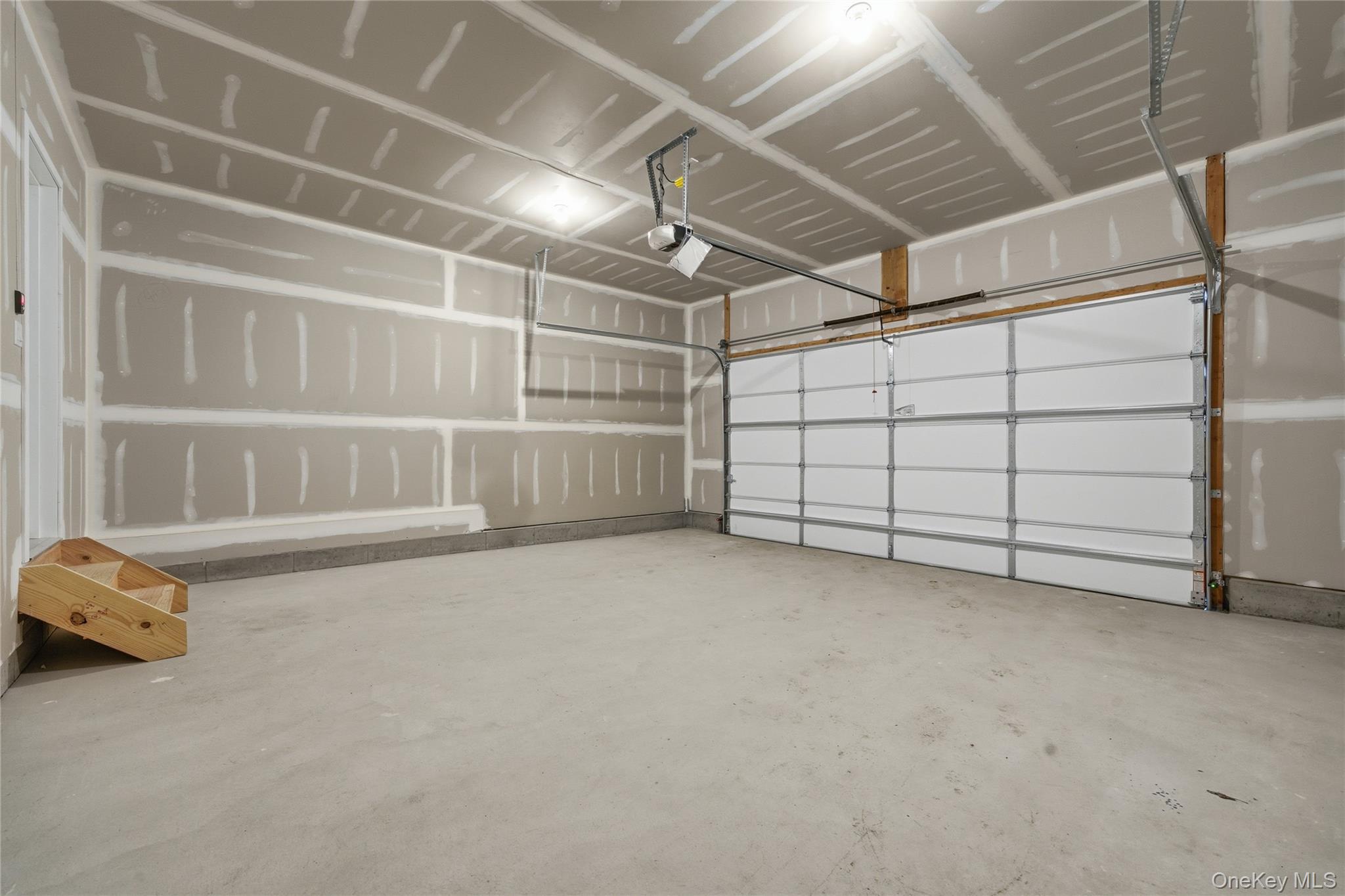 2 Fourth Avenue Property Photo 31