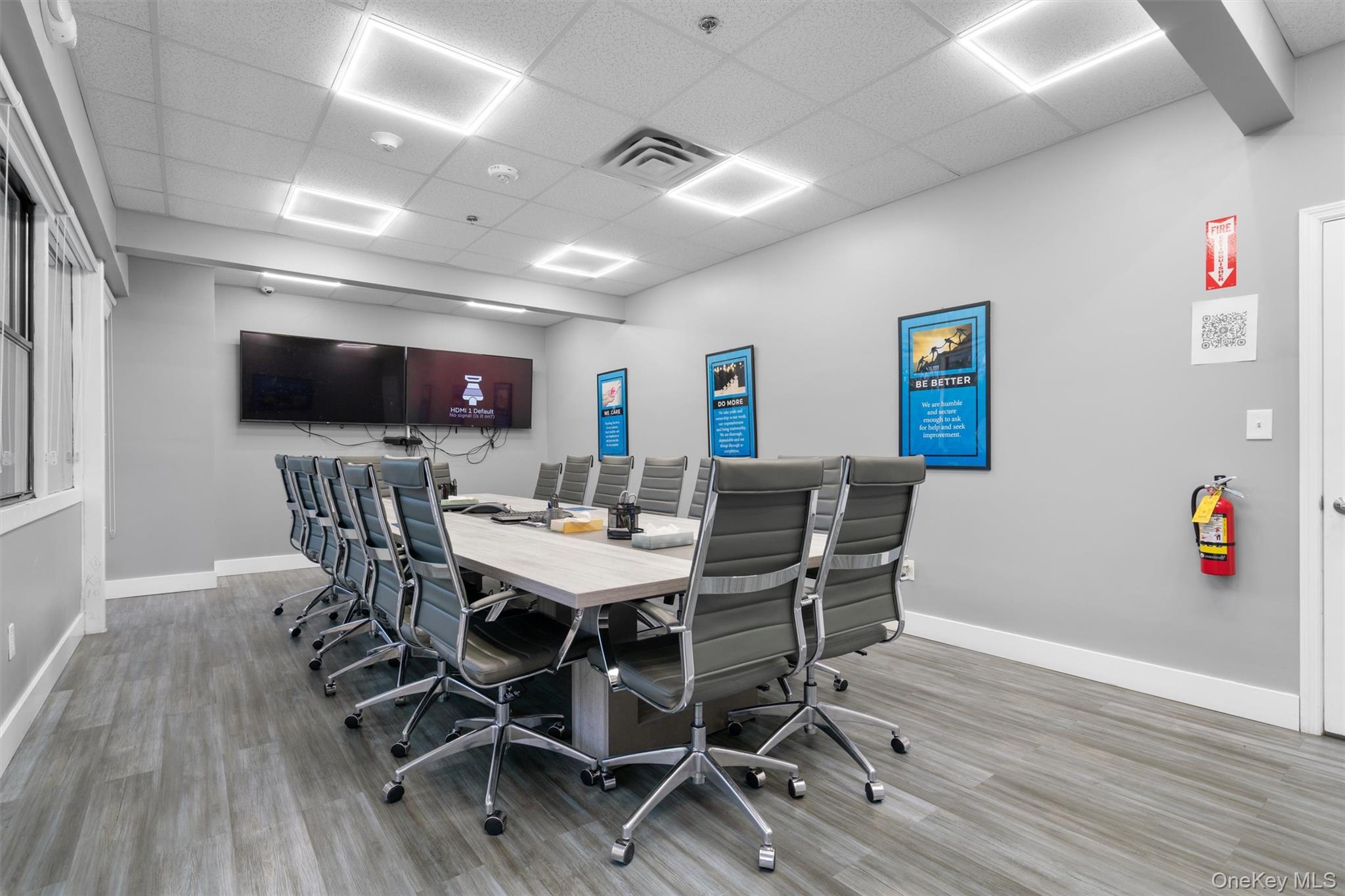 2 Corporate Drive Suite 201 Property Photo 11