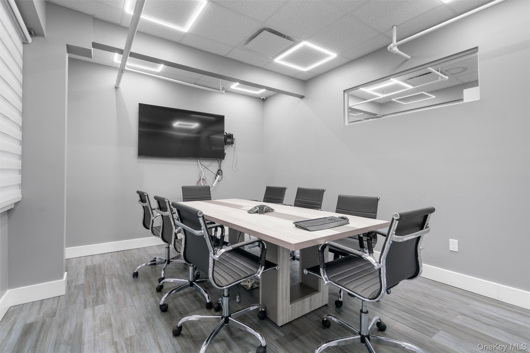2 Corporate Drive Suite 201 Property Photo 23
