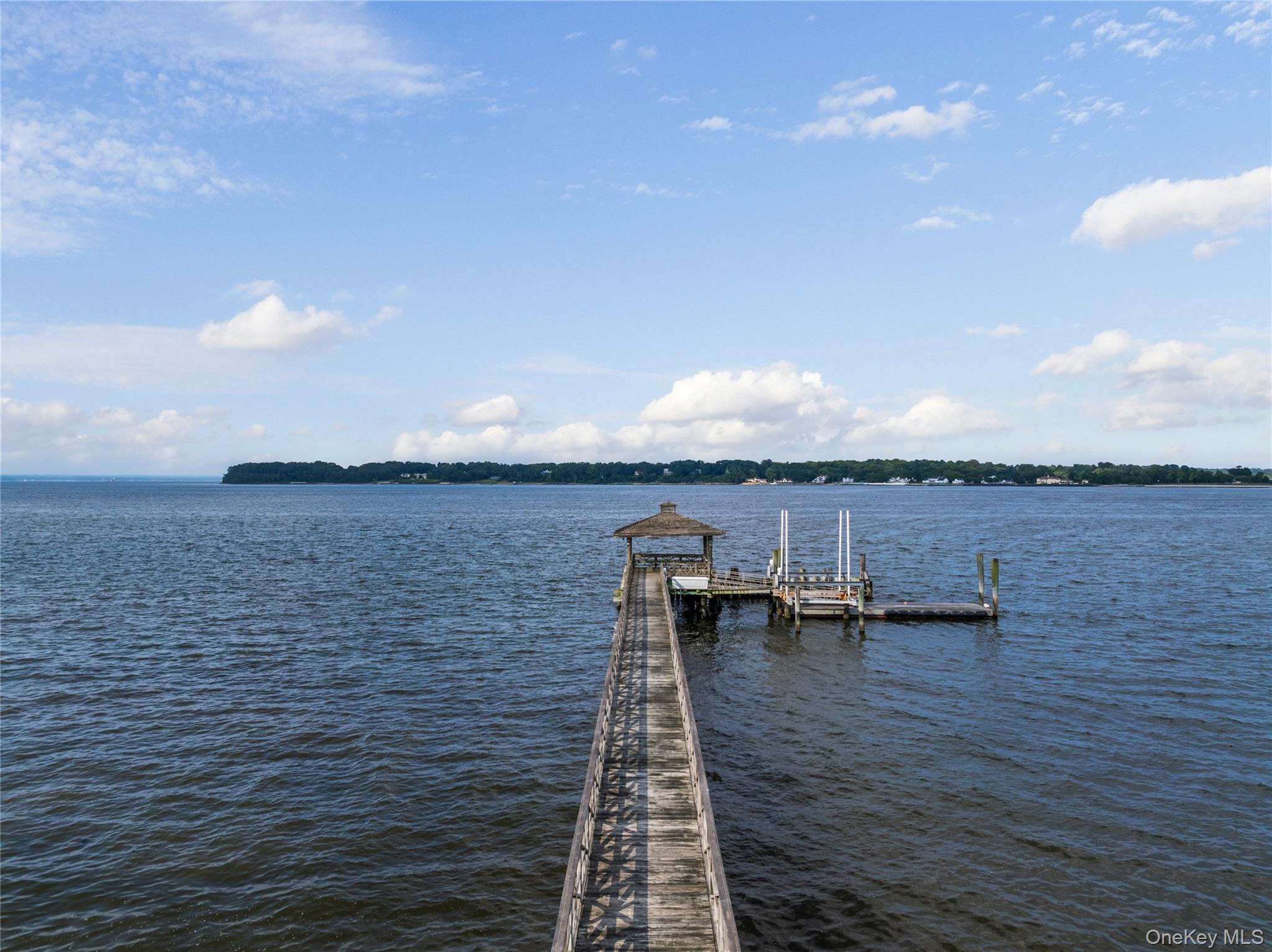 227 Dock Lane Property Photo 34