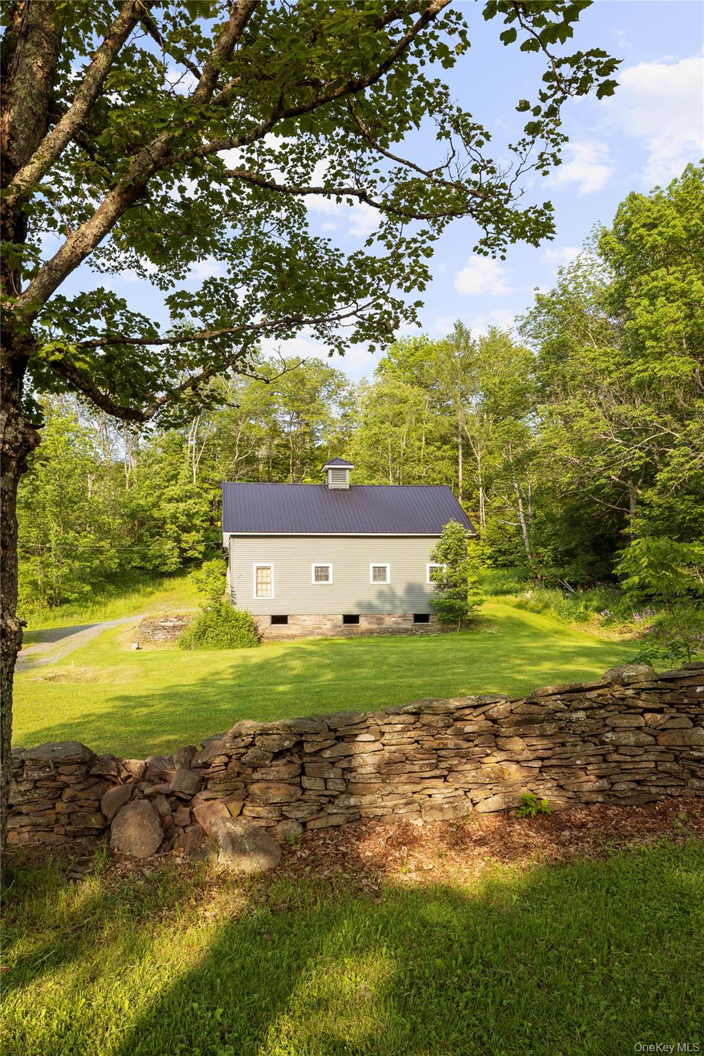 903430 Property Photo 36