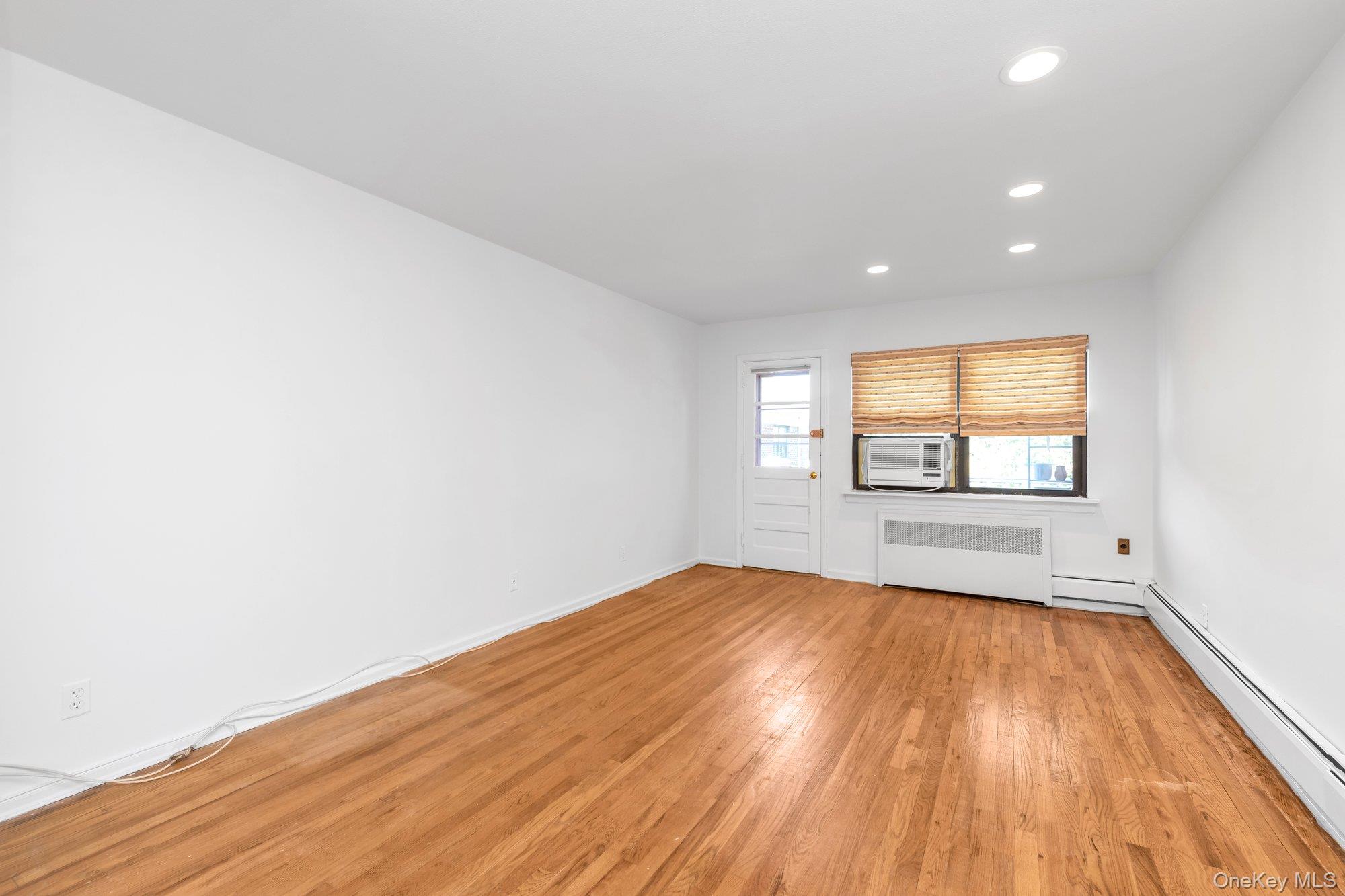 1197 E Broadway K24 Property Photo 2