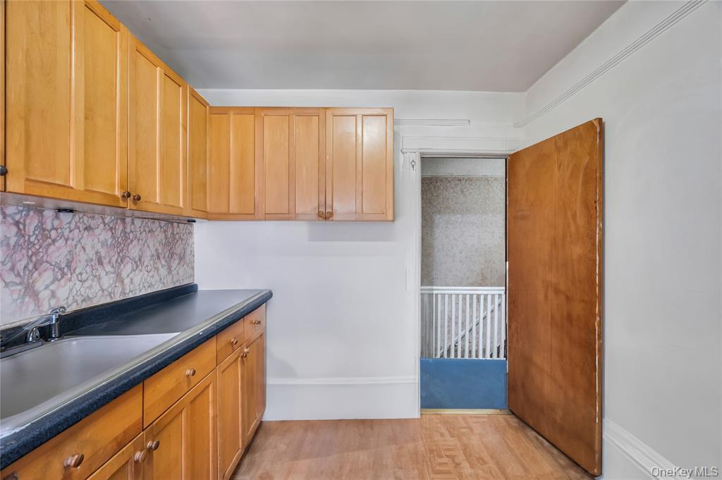 10312 114th Street Property Photo 8