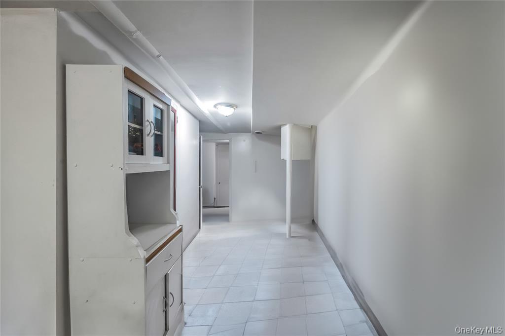 10312 114th Street Property Photo 9