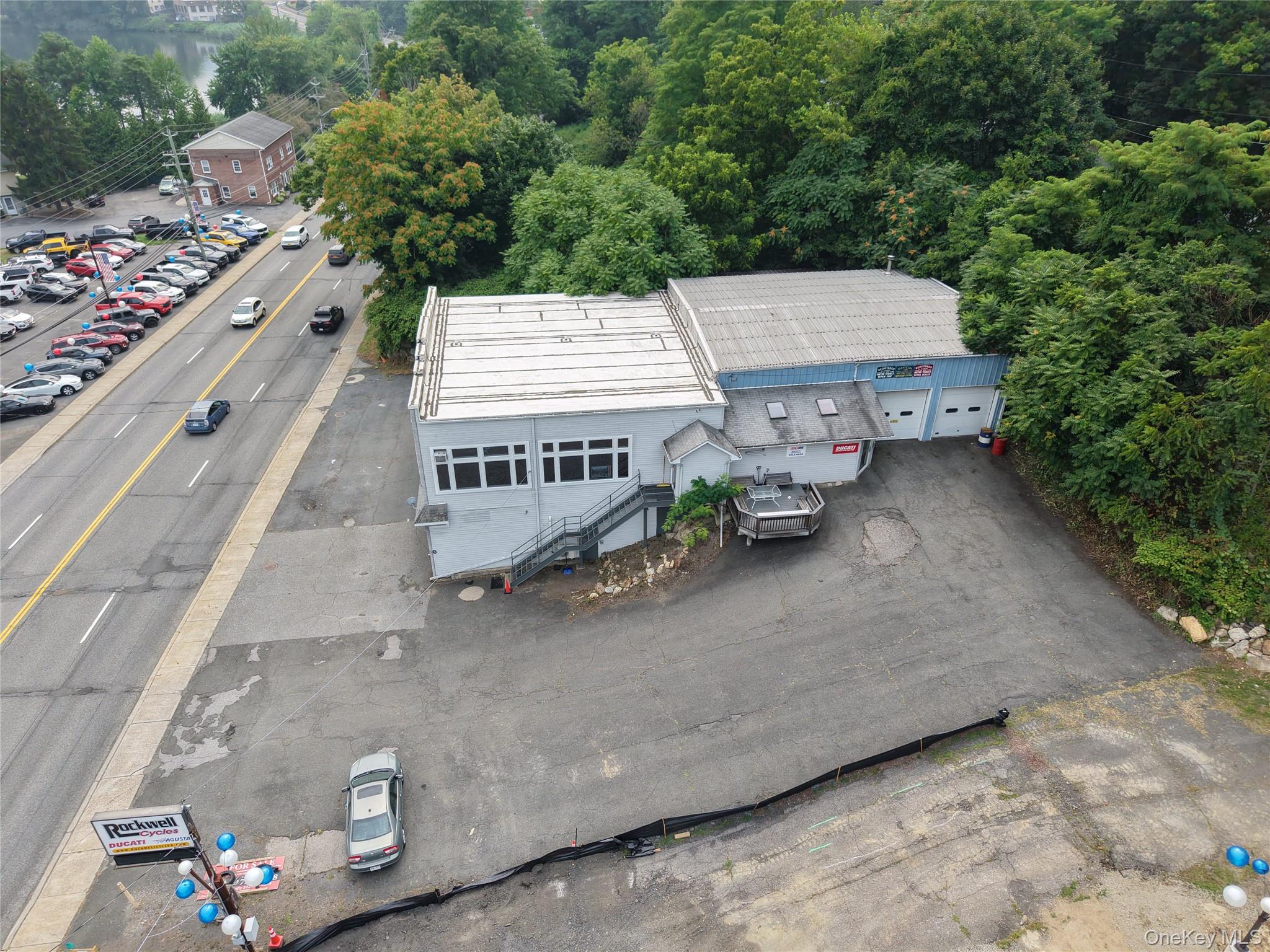 1005 Route 9w Property Photo 5