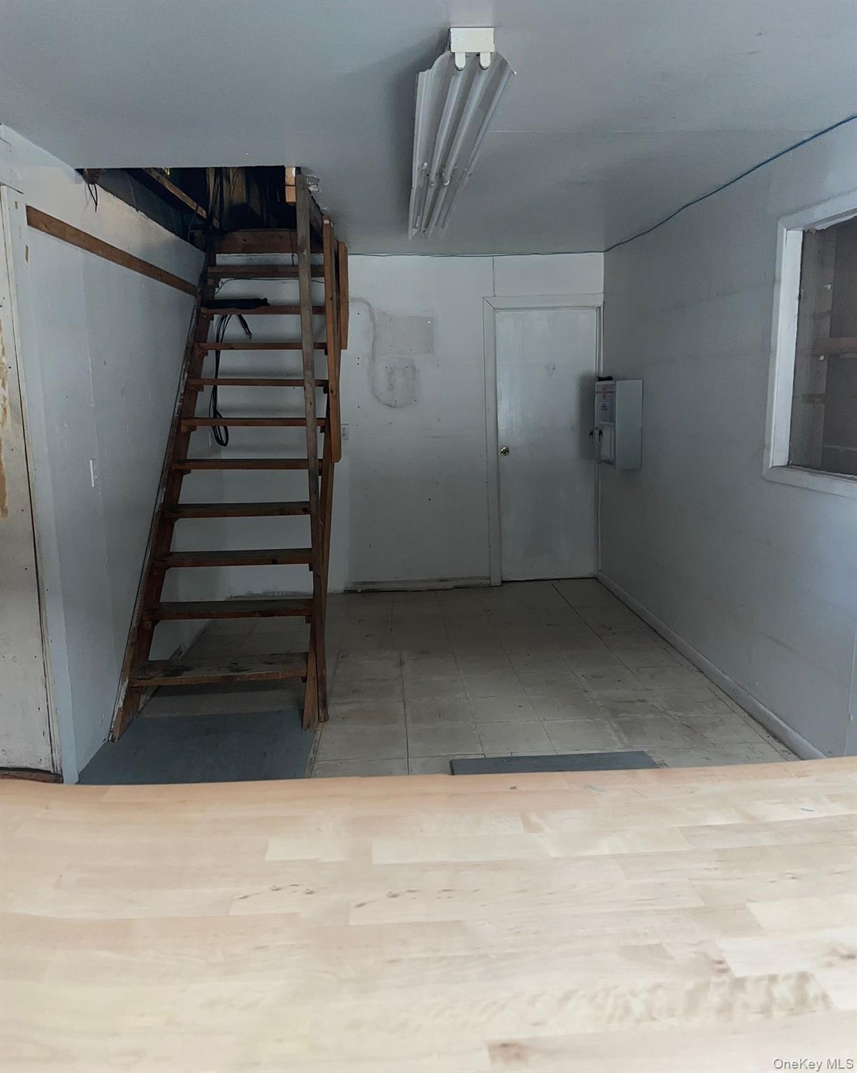 1005 Route 9w Property Photo 11