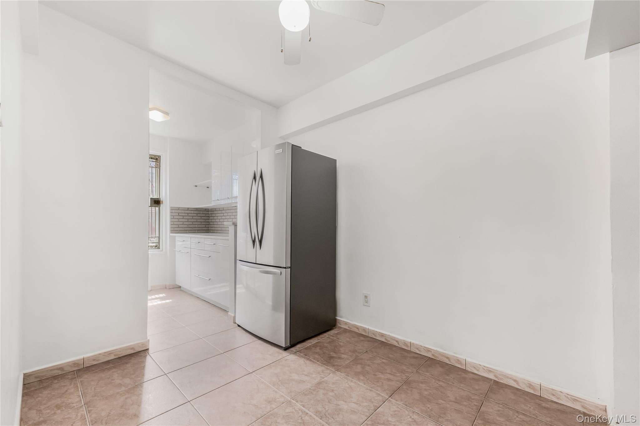 72-10 112 Street 5h Property Photo 3