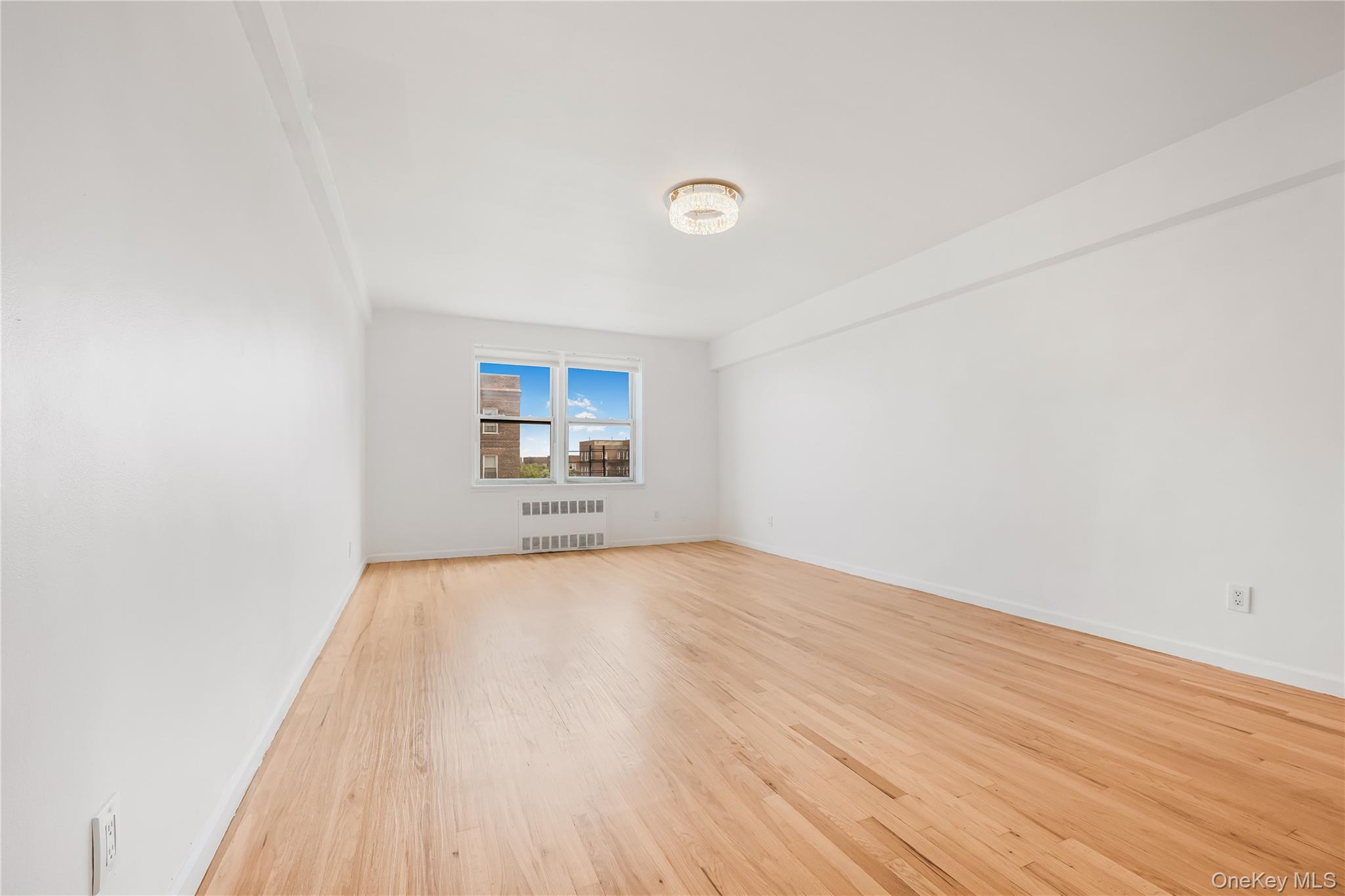 72-10 112 Street 5h Property Photo 6