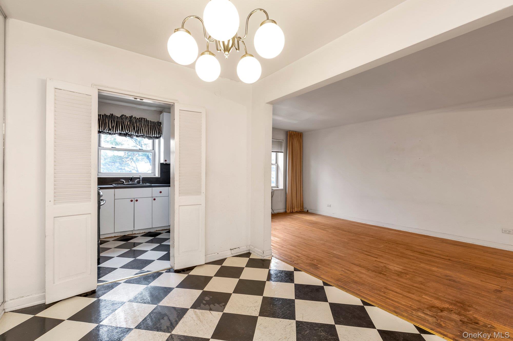 68-61 Yellowstone Boulevard 519 Property Photo 7