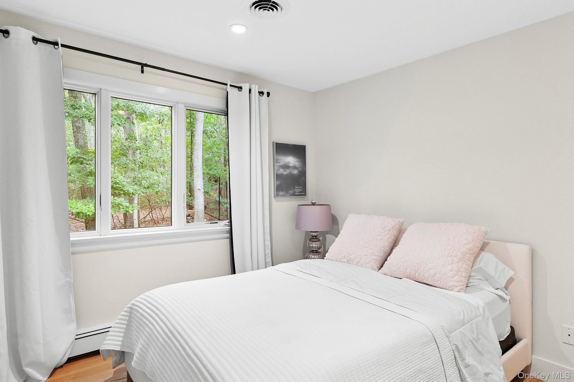2723 Deerfield Road Property Photo 12