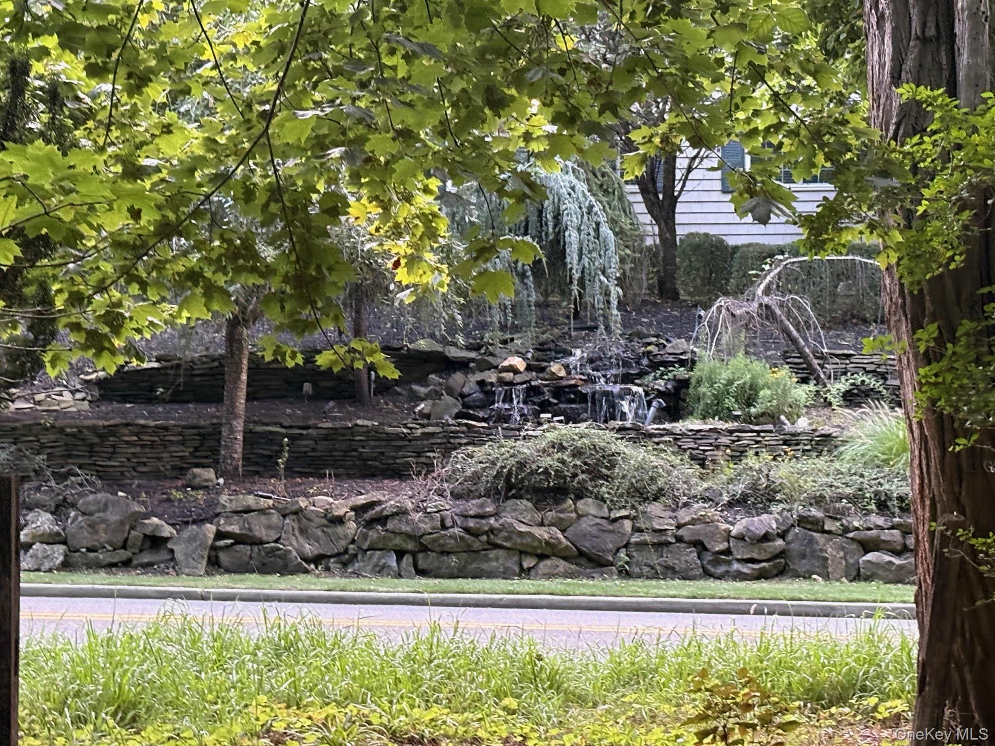 Dark Hollow Road Property Photo 6