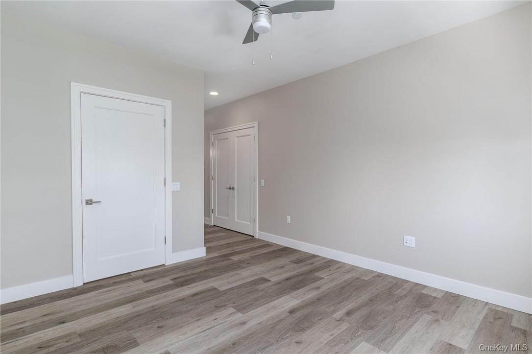 6 N Midland Avenue Property Photo 8