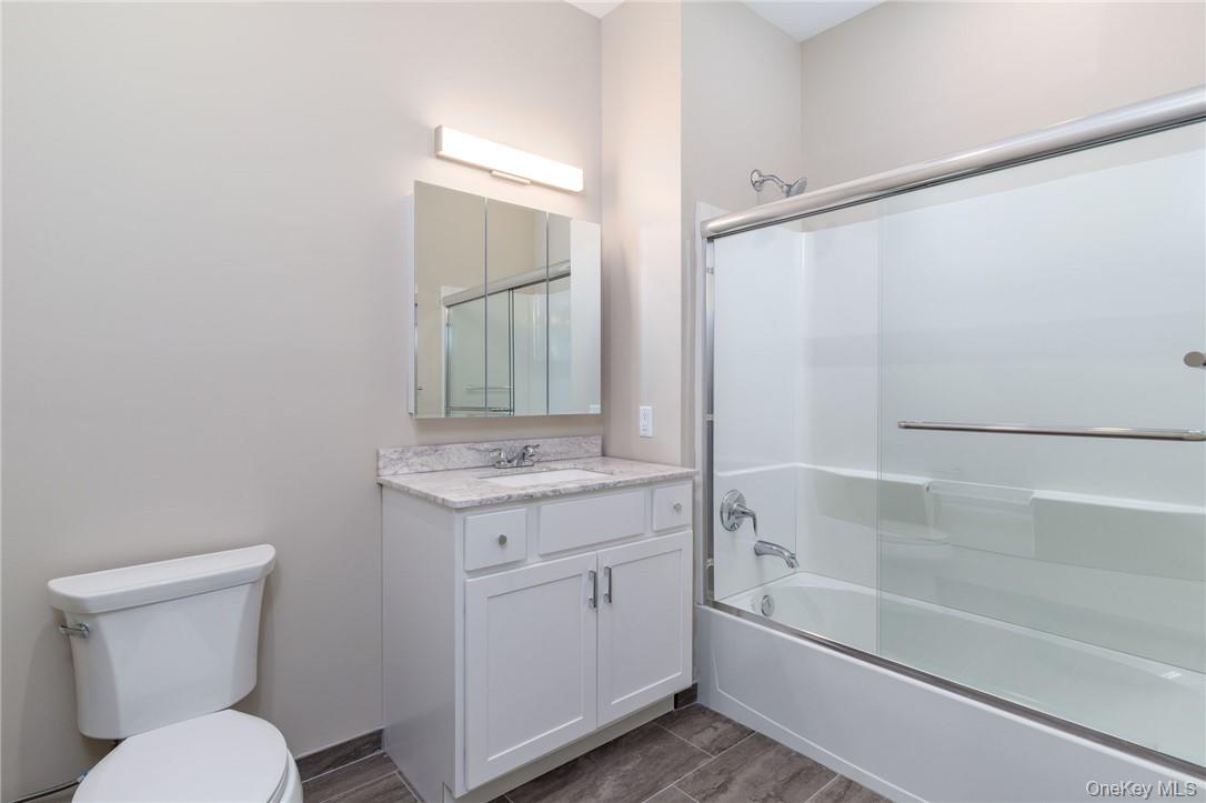 6 N Midland Avenue Property Photo 10