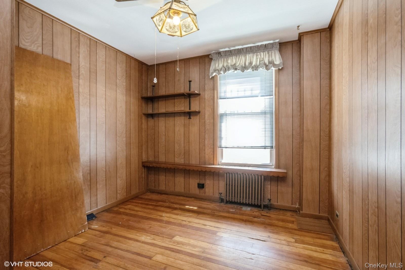 4261 Byron Avenue Property Photo 18