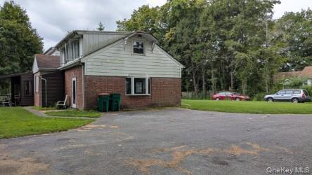 22 Old Mill Road Property Photo 5