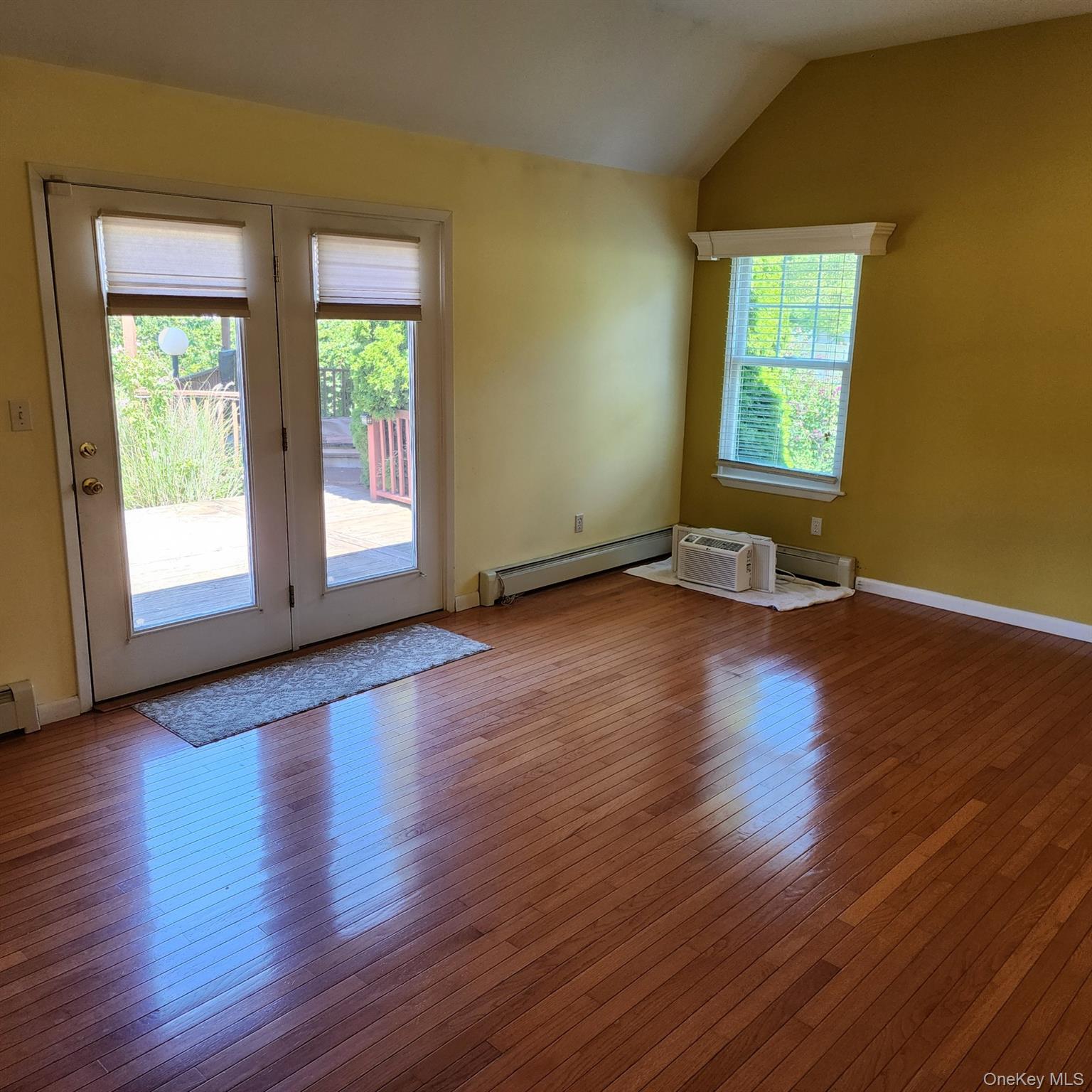 289 Carleton Drive Property Photo 10