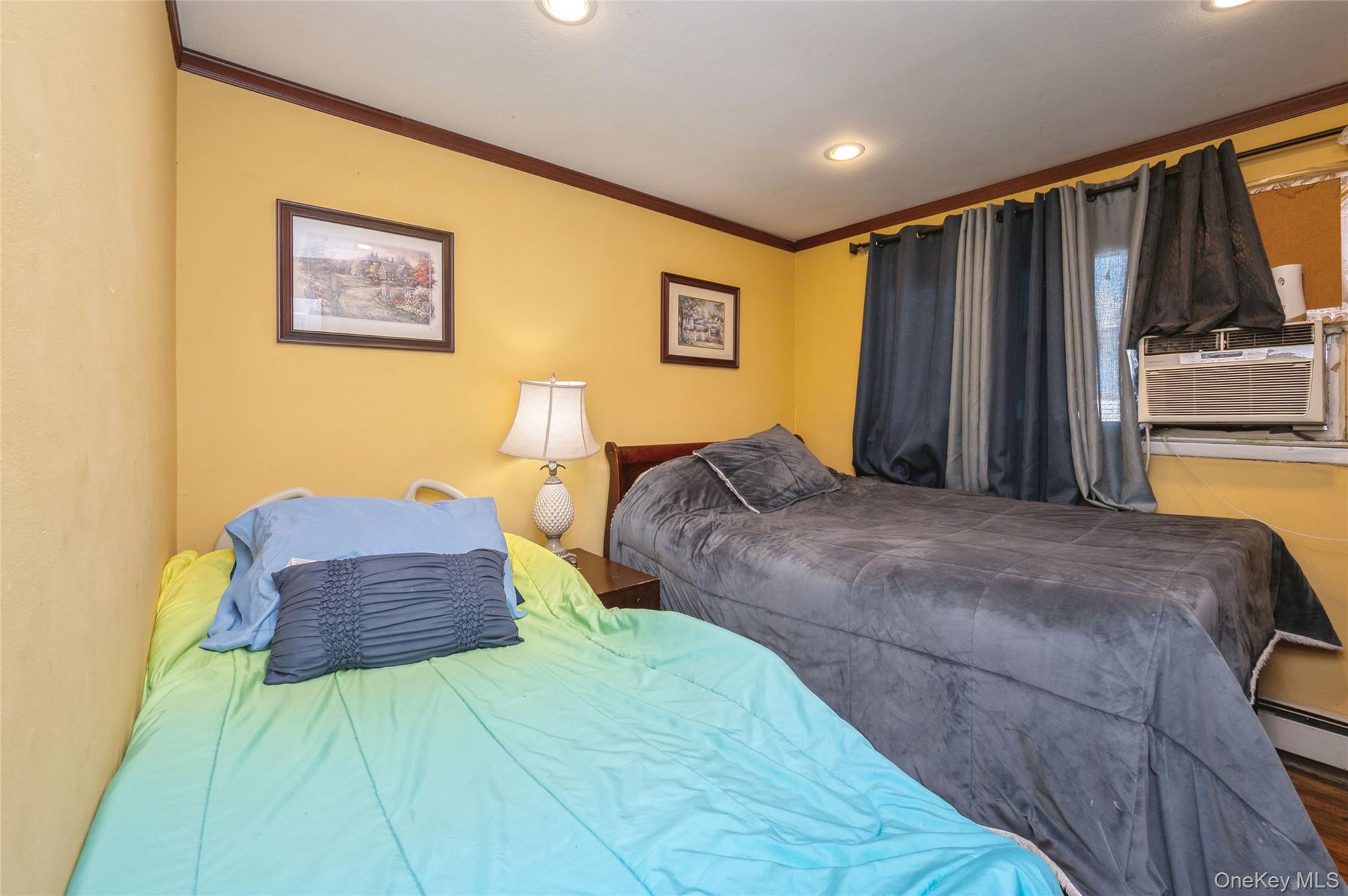 3357 Lawrence Avenue Property Photo 16