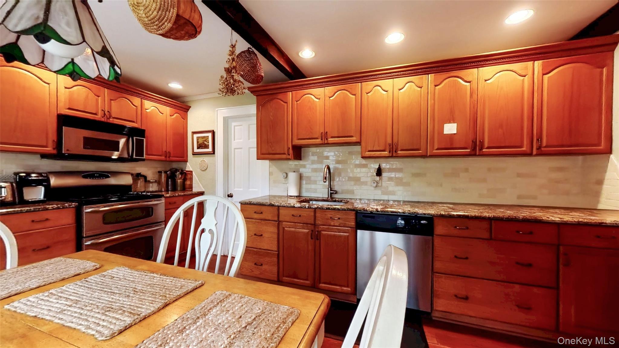 1513 State Route 17a Property Photo 12
