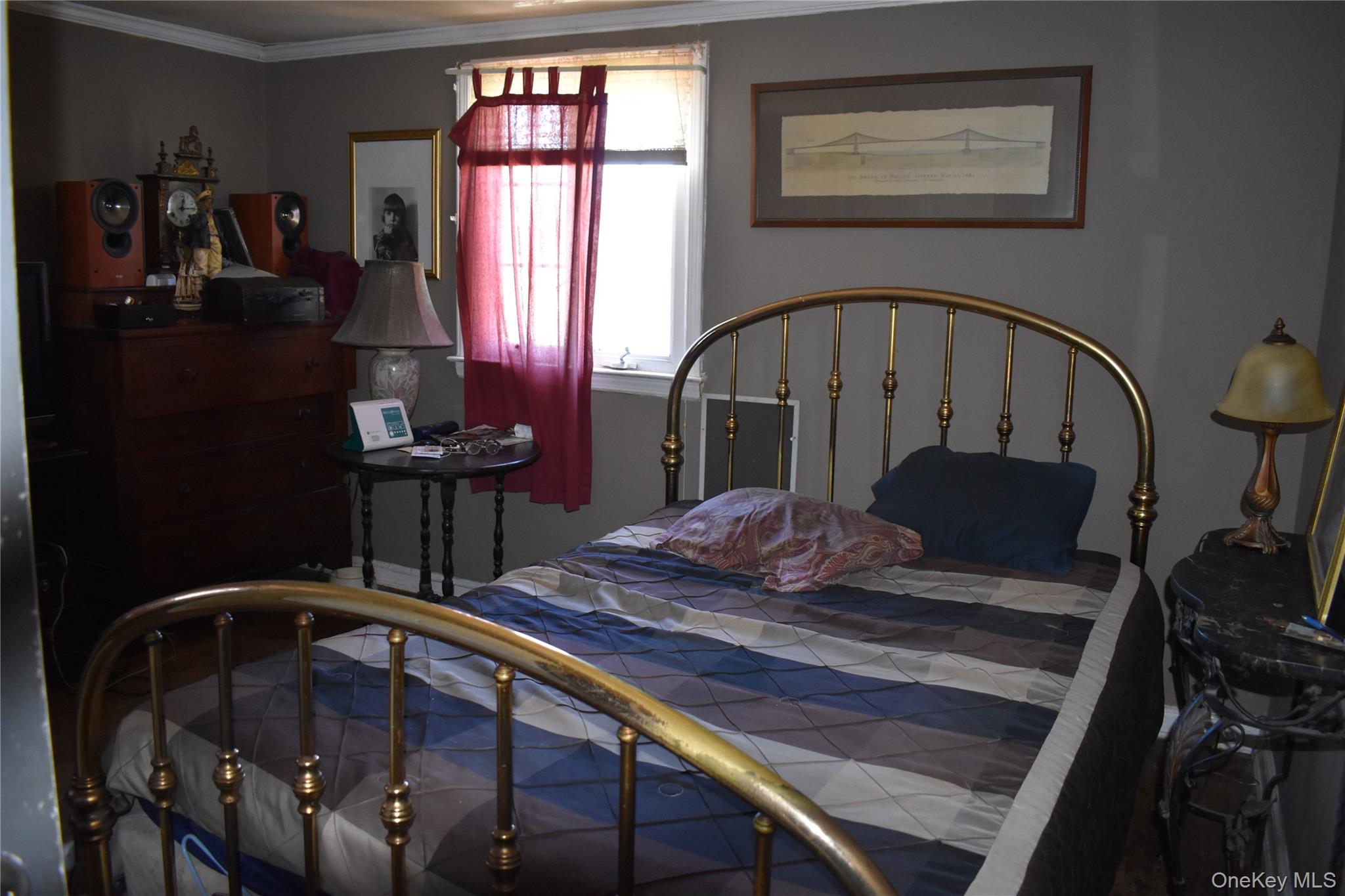2462 Marine Place Property Photo 8