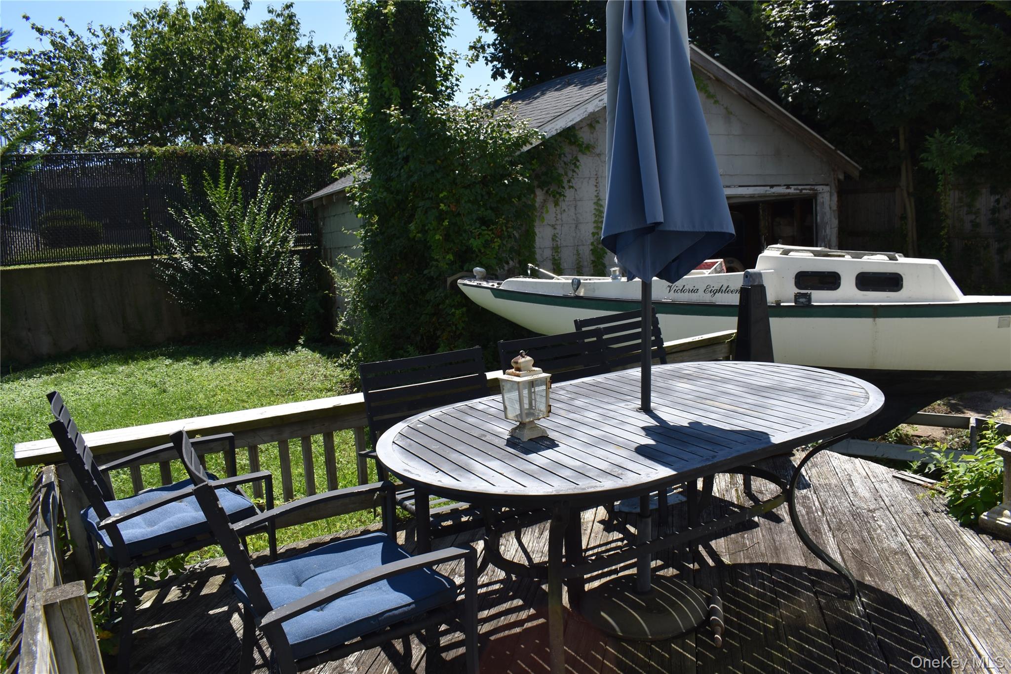 2462 Marine Place Property Photo 13