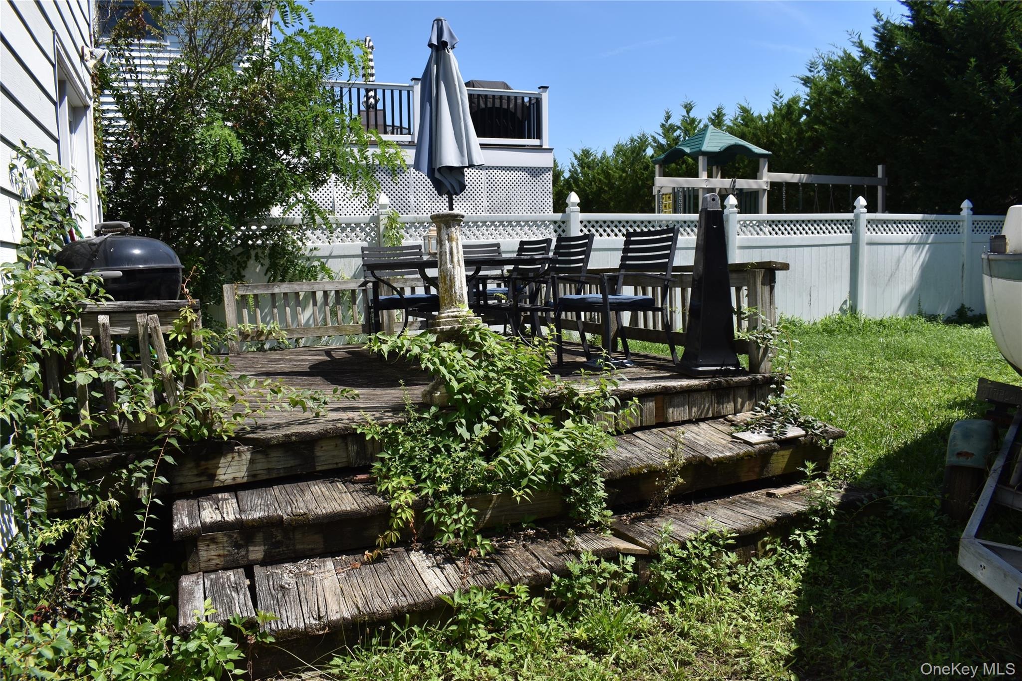 2462 Marine Place Property Photo 15