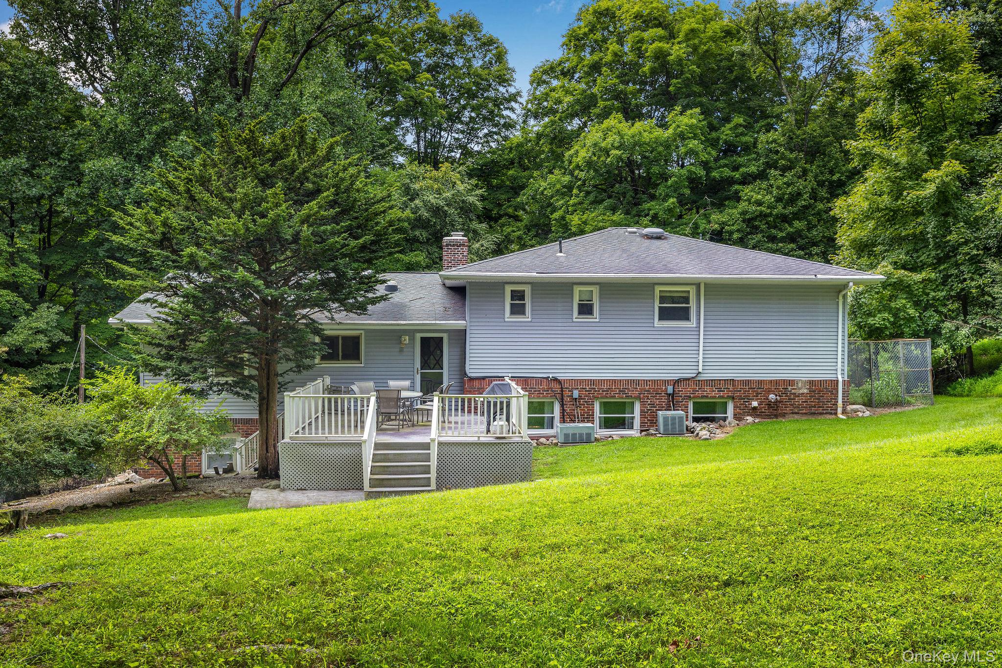1007 Haverstraw Road Property Photo 21
