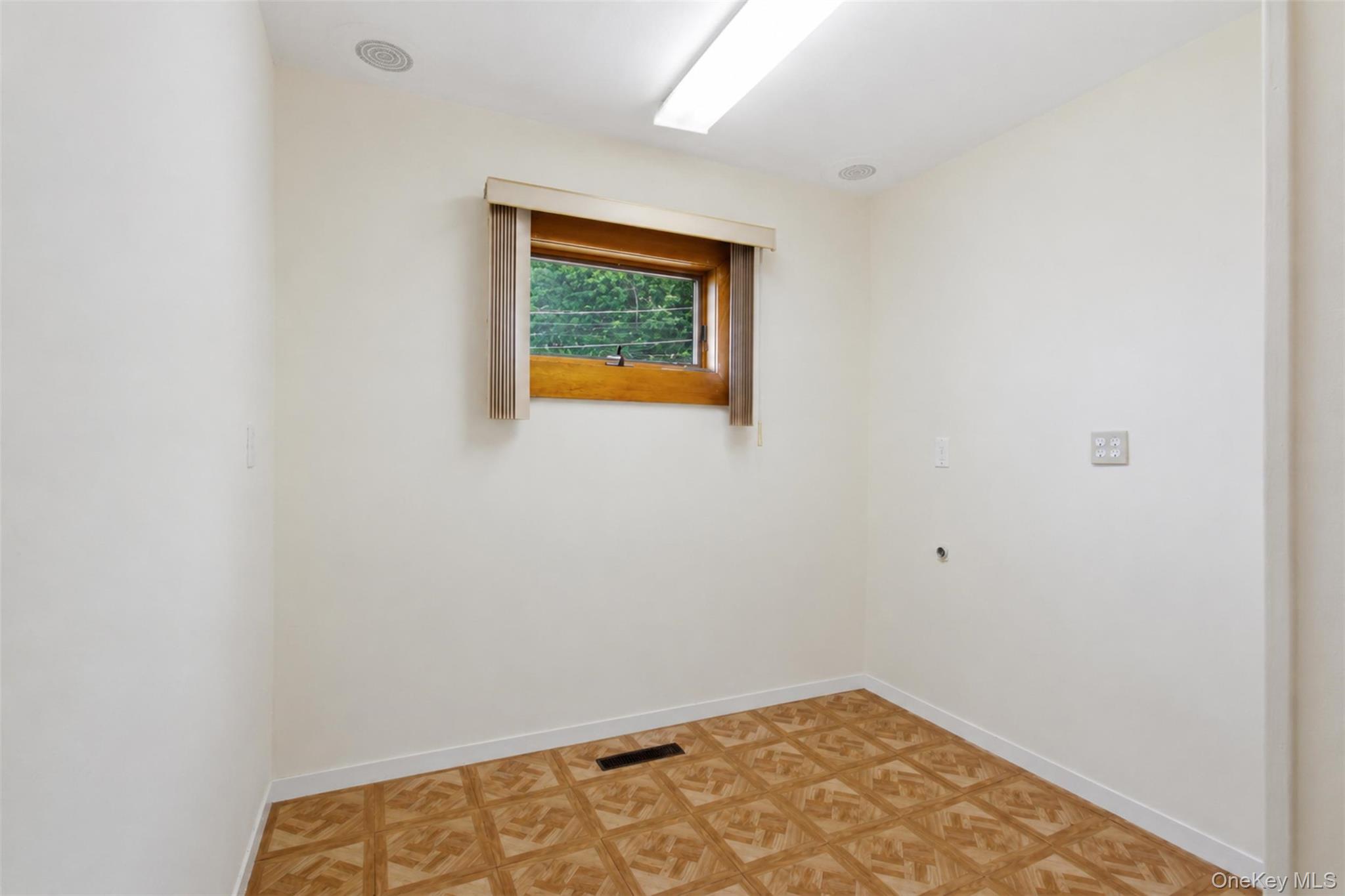 32-40 1st Street Property Photo 11