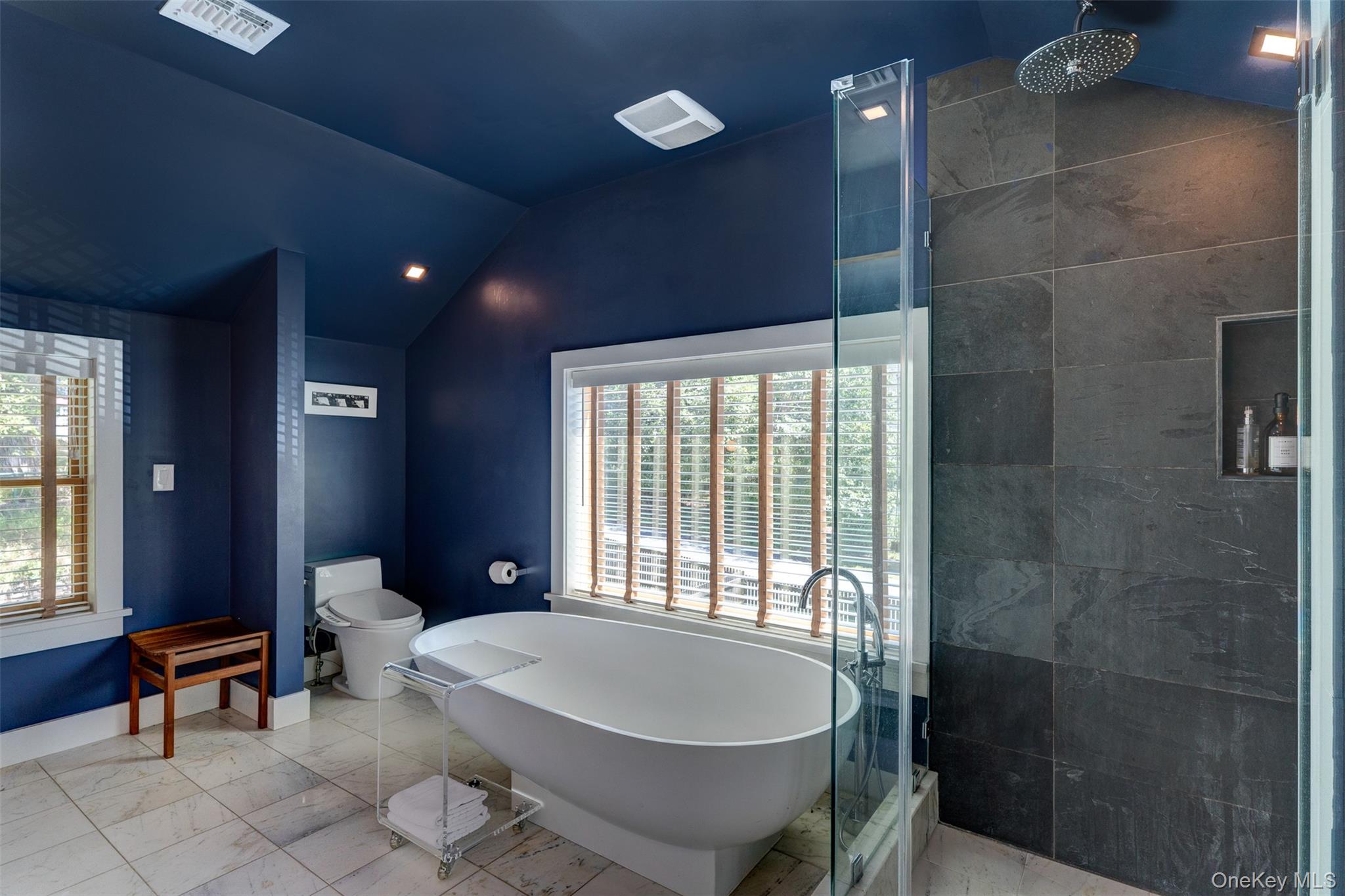 70 Erie Avenue Property Photo 27