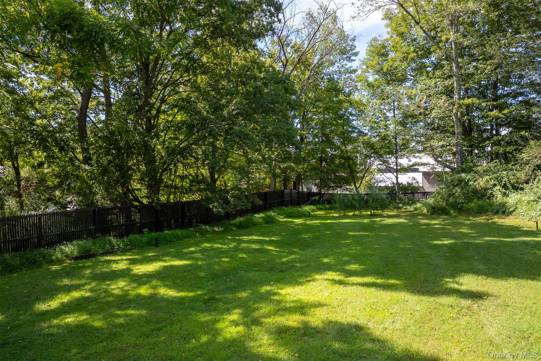 70 Erie Avenue Property Photo 33