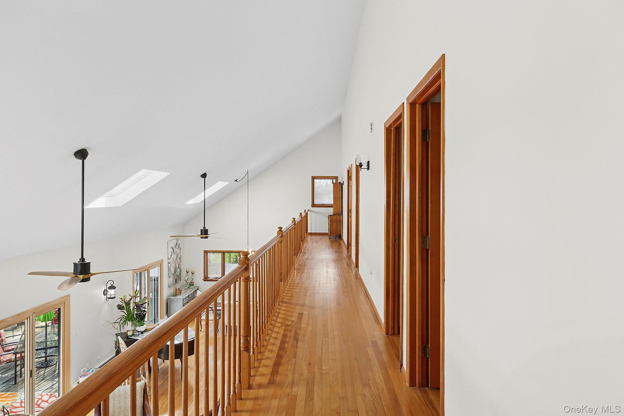 624 Noyack Road Property Photo 5