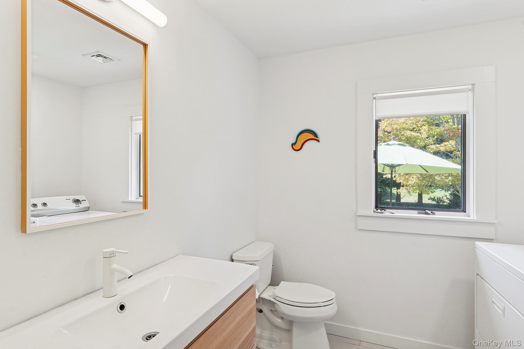 35 Bayberry Lane Property Photo 10