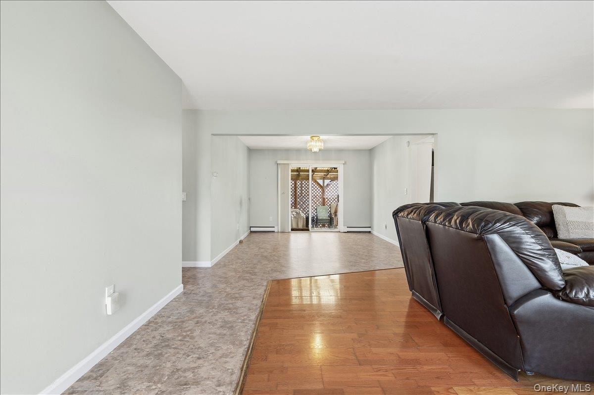 112 King Street Property Photo 3