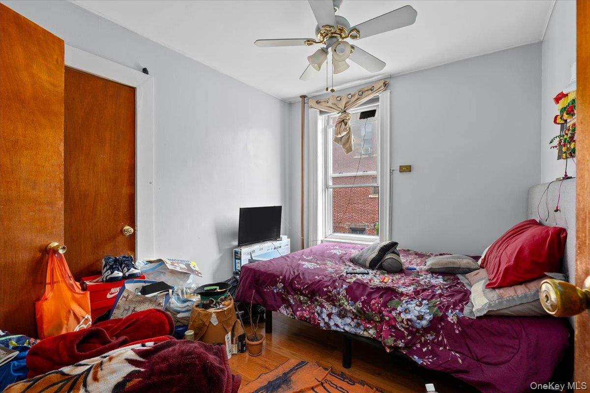 515 E 26th Street Property Photo 10