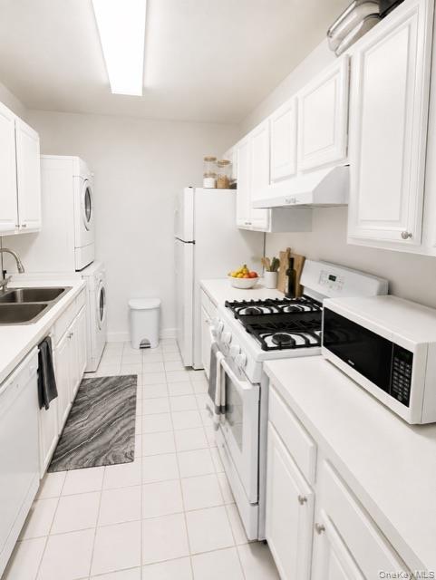 26910 Grand Central Parkway 17y Property Photo 6