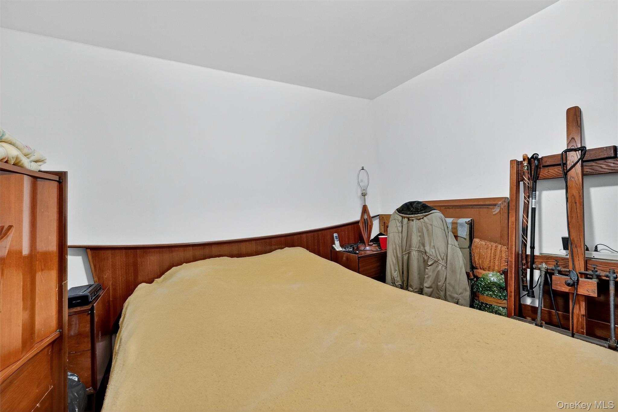 356 N Broadway Property Photo 37